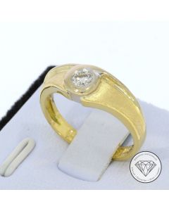 Solitär Brillant Ring Handarbeit 750 / 18 Kt Gold