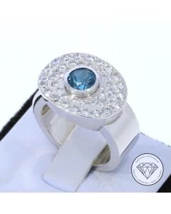 Blautopas Brillant Ring 1,60 Carat 750 / 18 Karat Weiß Gold