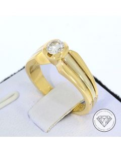 Solitär Brillant Ring 750 / 18 Kt Gold